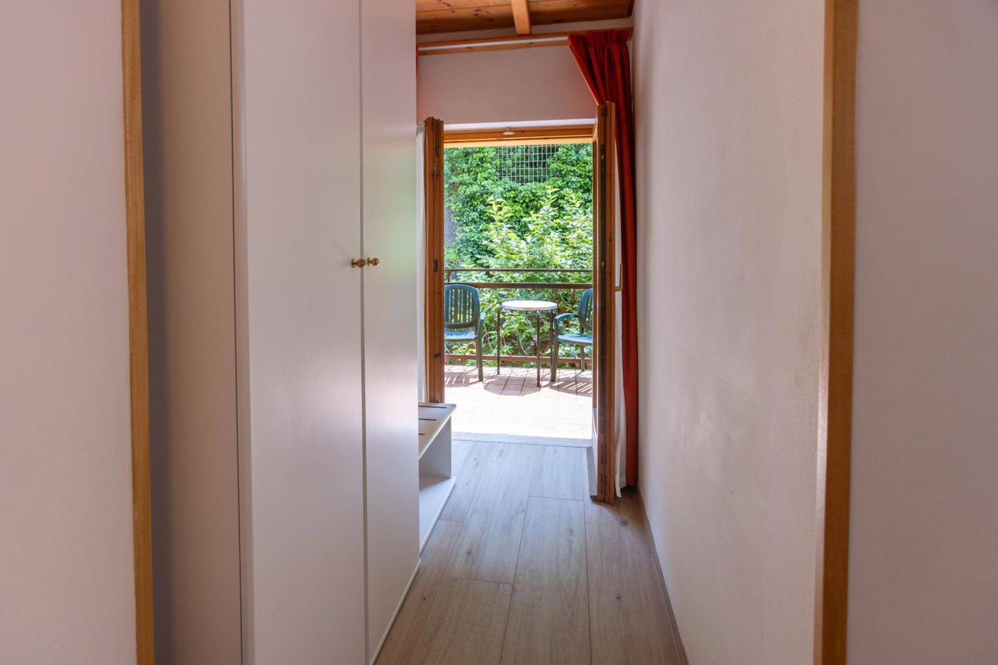 Hotel Rabay Brenzone sul Garda Exterior foto